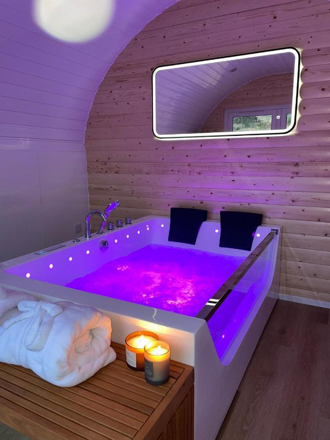 Apex Studio Pod & Jacuzzi Bath Fort William Buitenkant foto